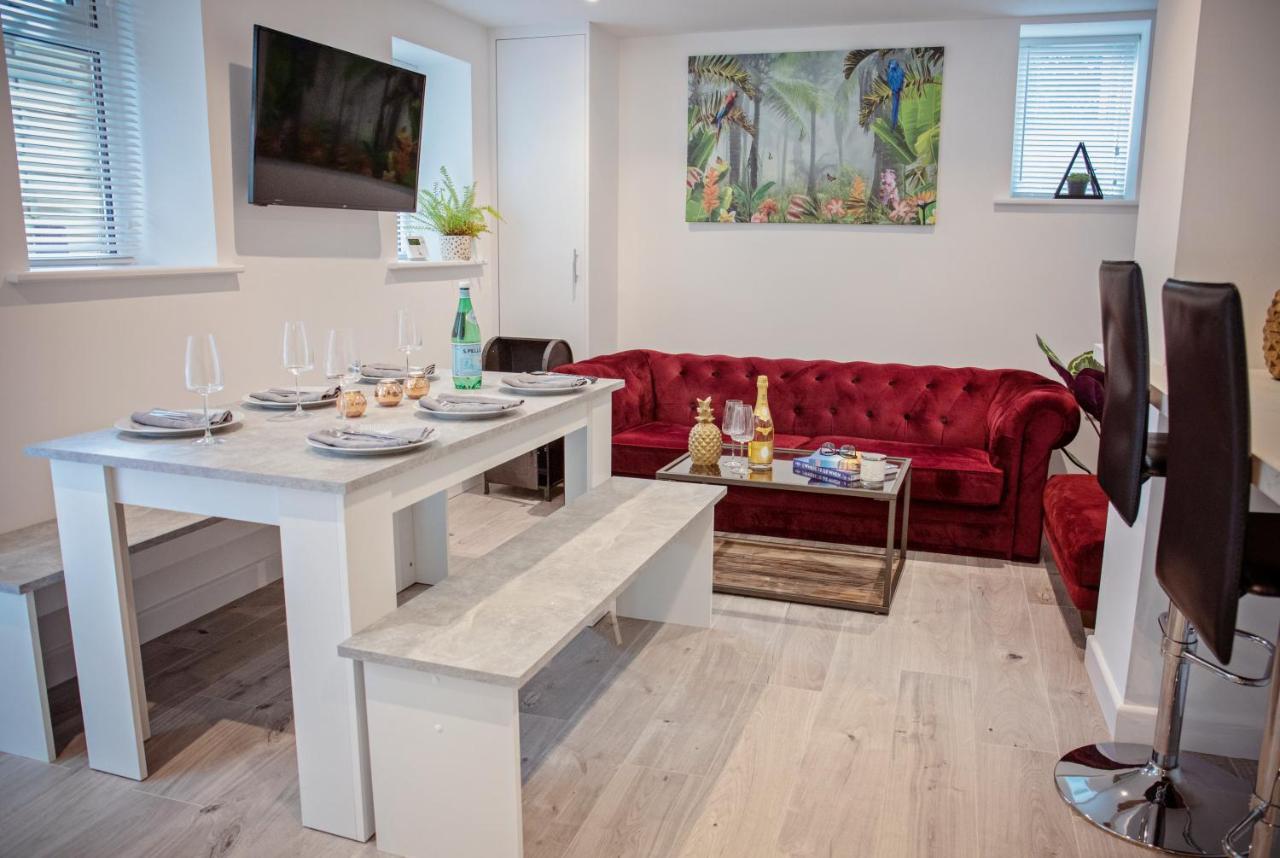 The Dragon'S Den Appartement Harrogate Buitenkant foto