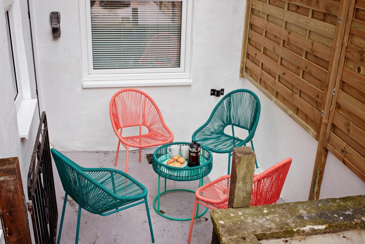 The Dragon'S Den Appartement Harrogate Buitenkant foto